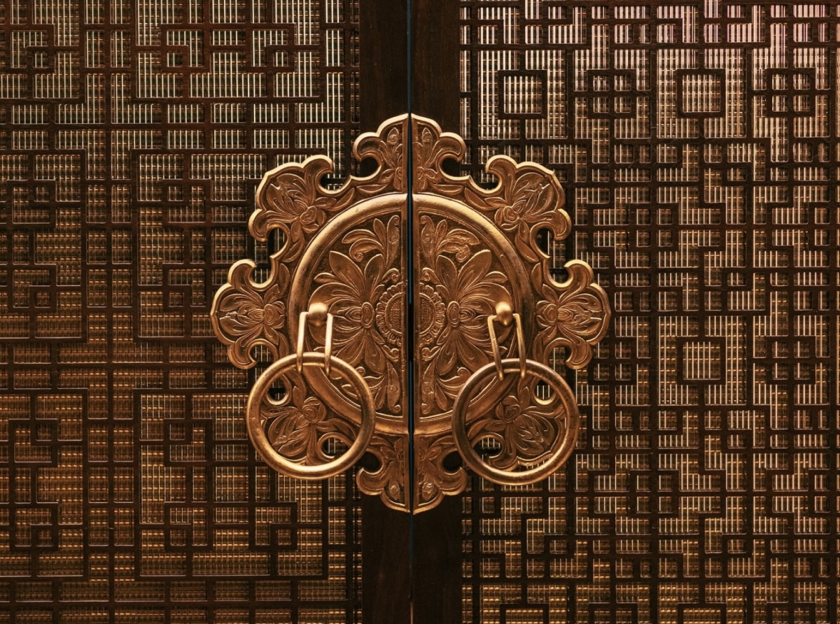 Hanu: Korean Sophistication Above the Palm