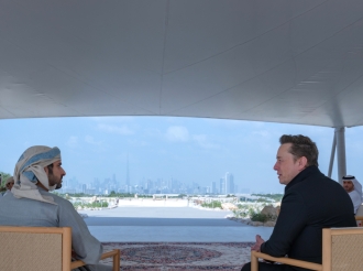 Hamdan bin Mohammed Meets Elon Musk to Discuss Technology Cooperation