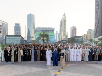 Mohammed bin Rashid Attends Graduation of 522 Content Creators at Dubai Summit